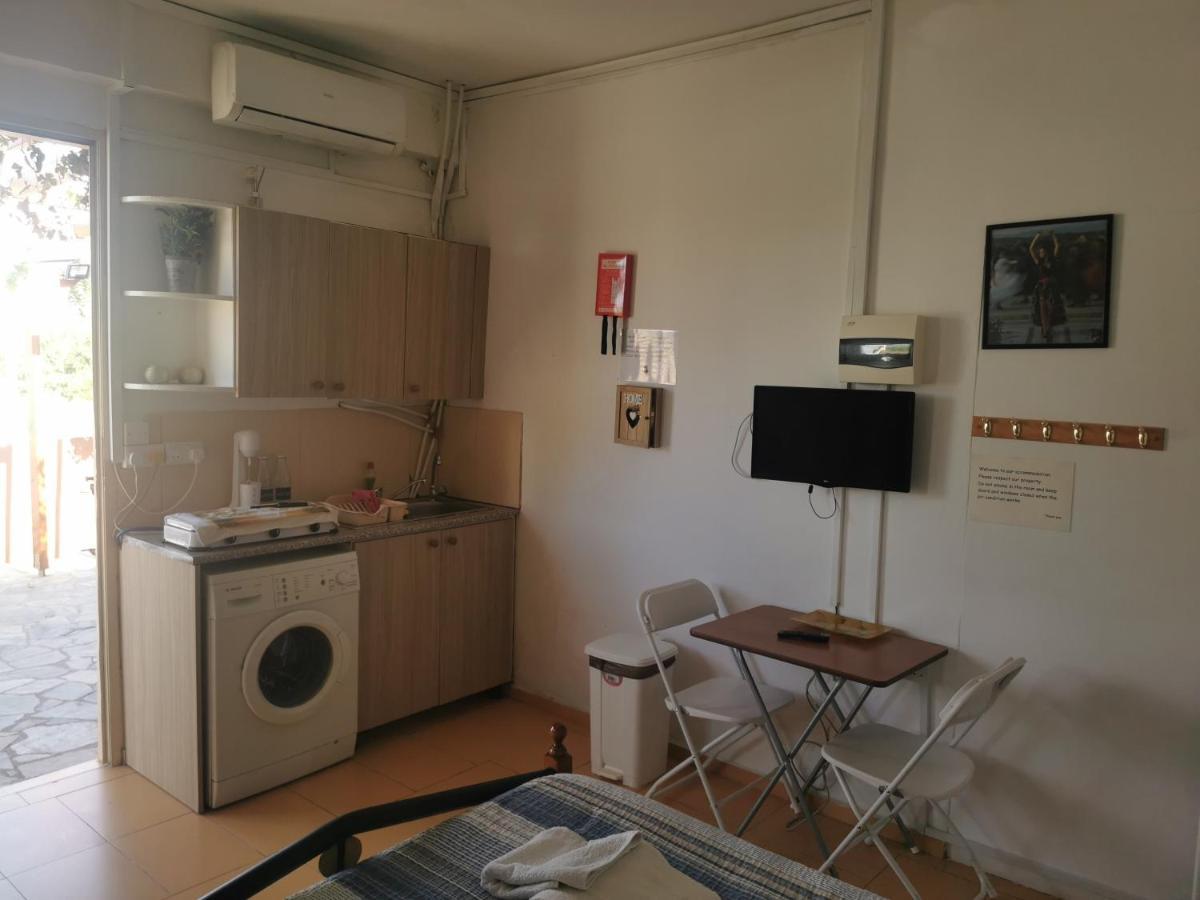 Nicosia Rooms Studios Bilik gambar