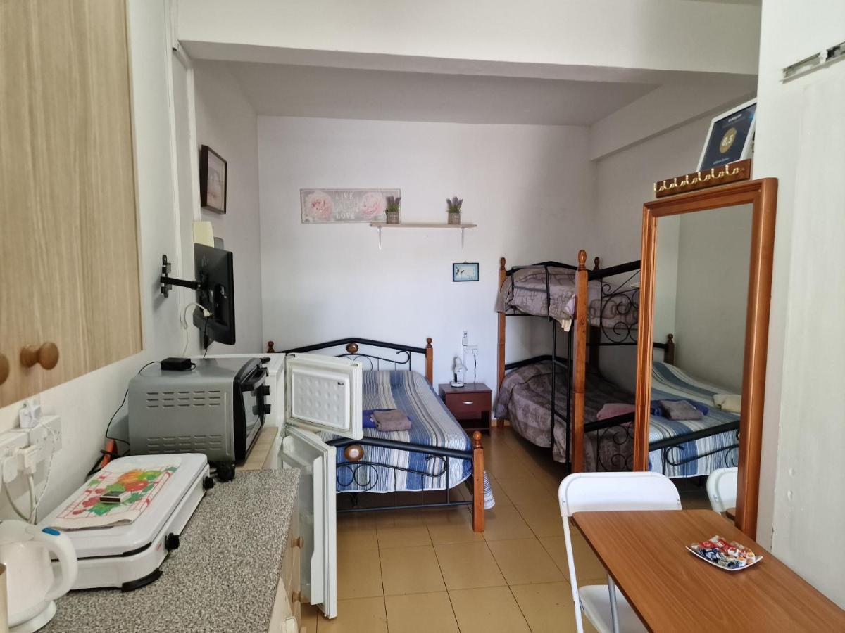 Nicosia Rooms Studios Luaran gambar